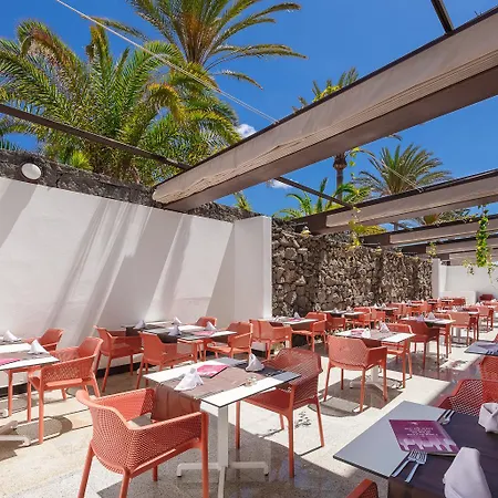 Semesteranläggning (resort) Mirador Papagayo By Livvo 4*