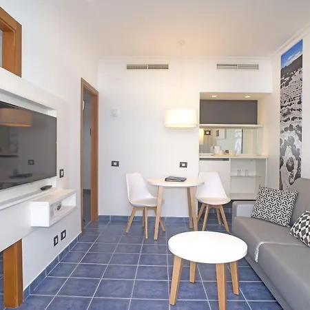 Mirador Papagayo By Livvo Resort 4*