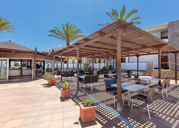 Mirador Papagayo By Livvo Playa Blanca